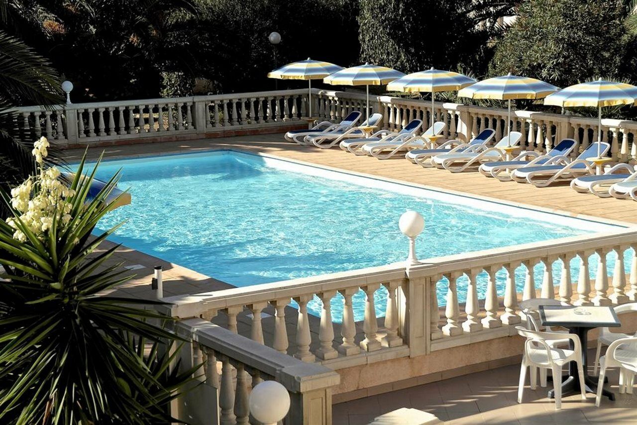 Residence Thalassa Calvi  Eksteriør bilde